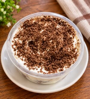 Pote de Mousse de Malambe com Chocolate